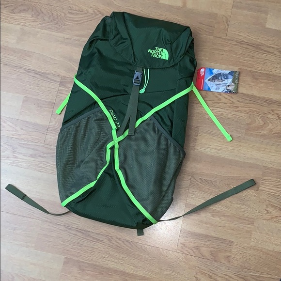 The North Face Handbags - NWT The North Face Diad Pro 22 Backpack